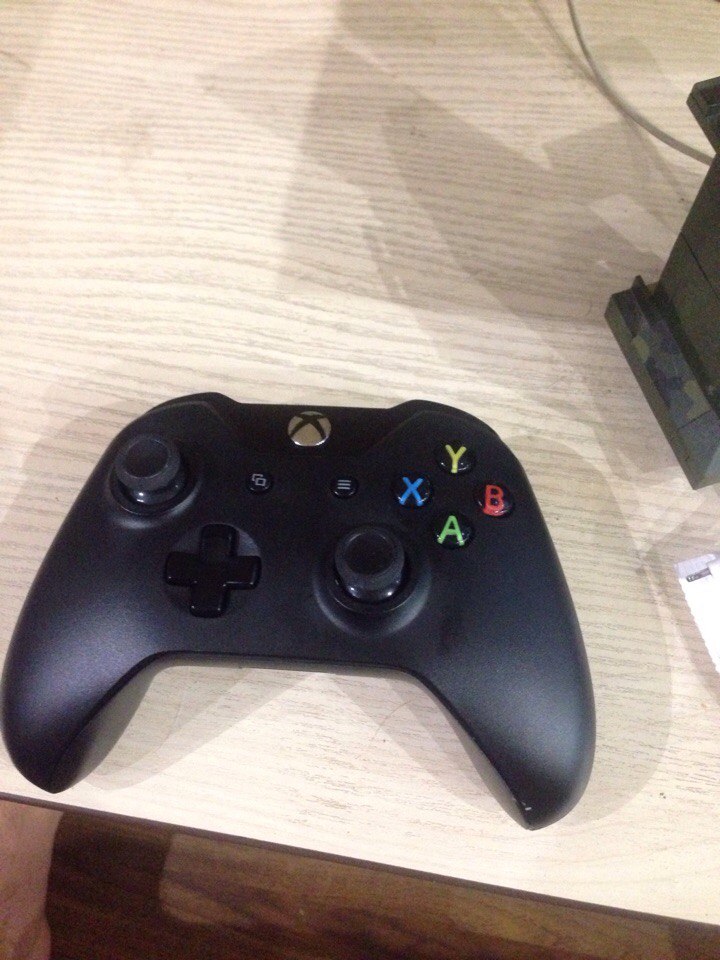 fake gamepad [​IMG]