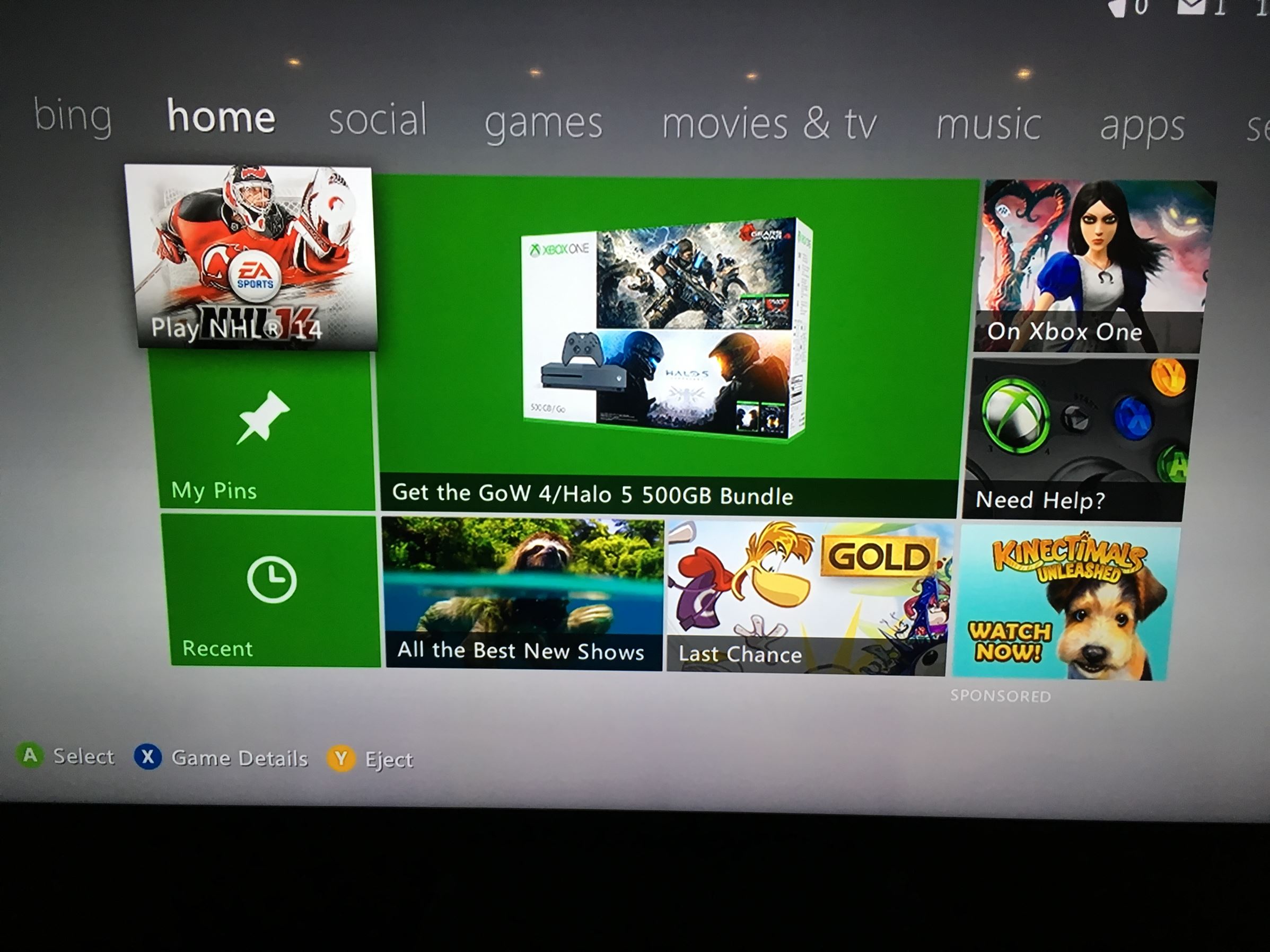 Xbox 360 shows Ad for 9 CAD Xbox One S Bundle [​IMG]